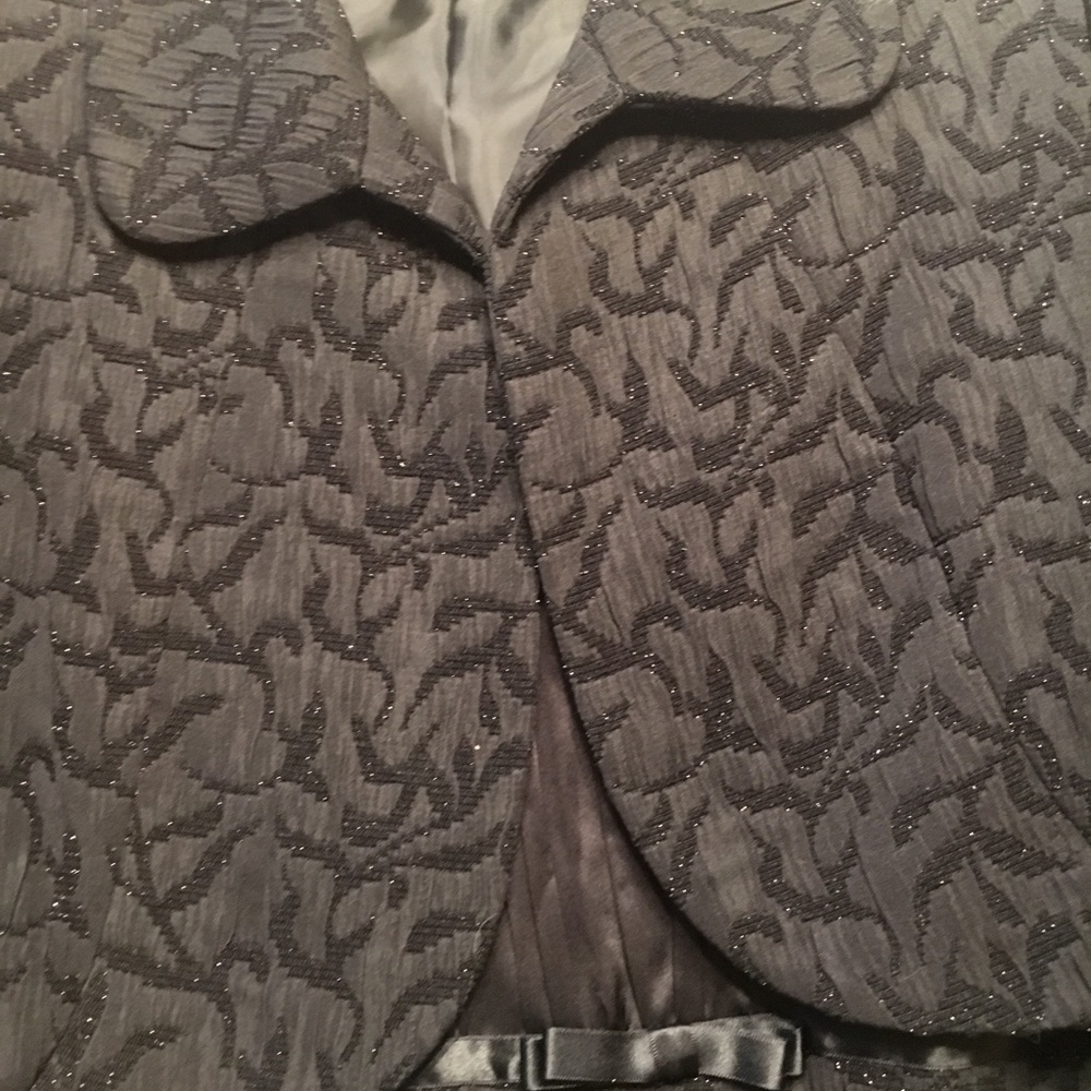 NWT Tahari 2 Piece Brocade Black Dress with Jacket